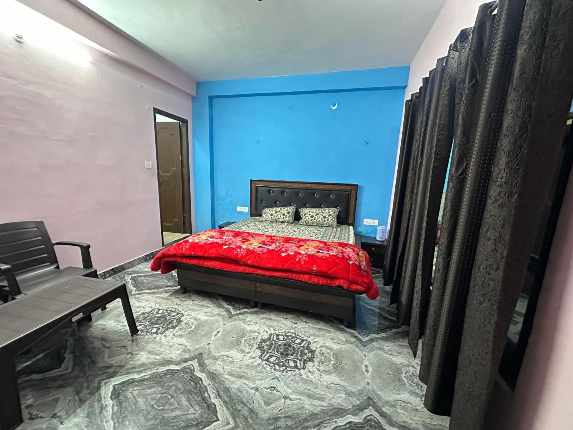 Kulpushp Homestay Banikhet Экстерьер фото